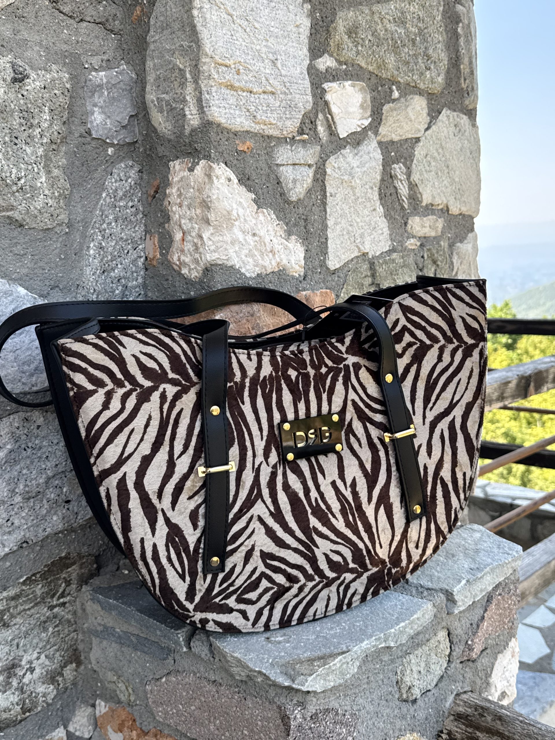 Γυναικεία Τσάντα Ώμου Animal Print Μαύρη