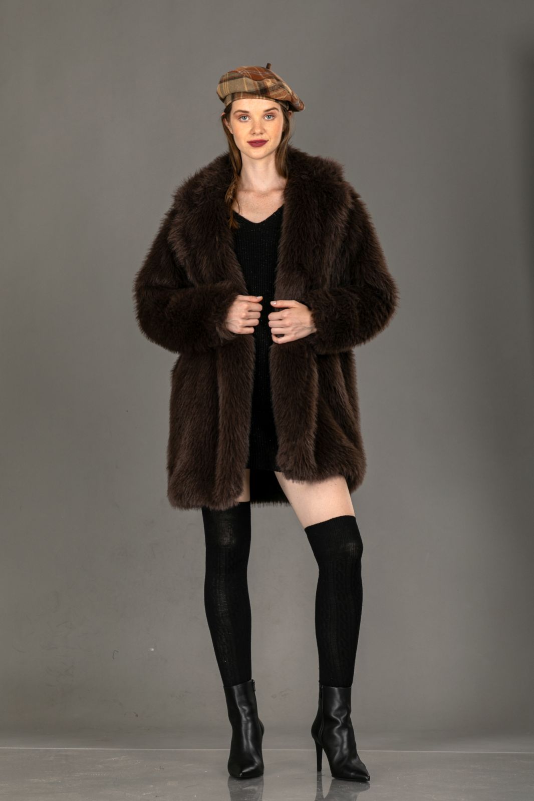 Καφέ Γούνα Faux Fur – Luxury Winter Coat