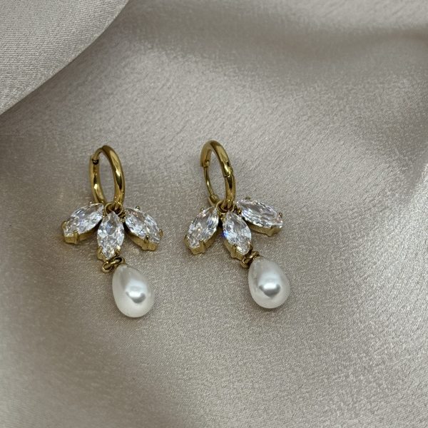 Golden Drop Pearl Ατσάλινα Κρεμαστά Σκουλαρίκια