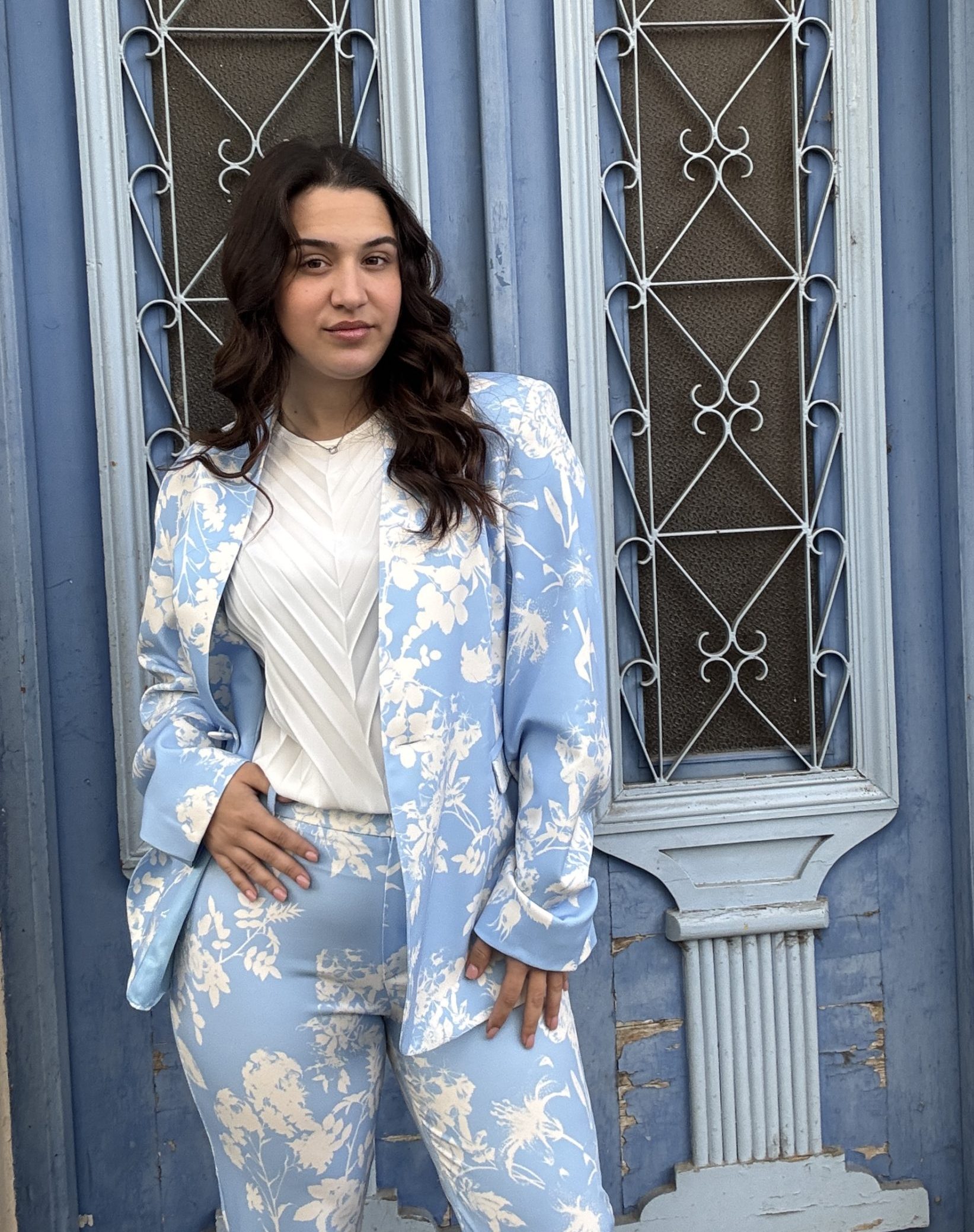 Γαλάζιο Σετ Σακάκι & Παντελόνι με Λευκό Floral Print