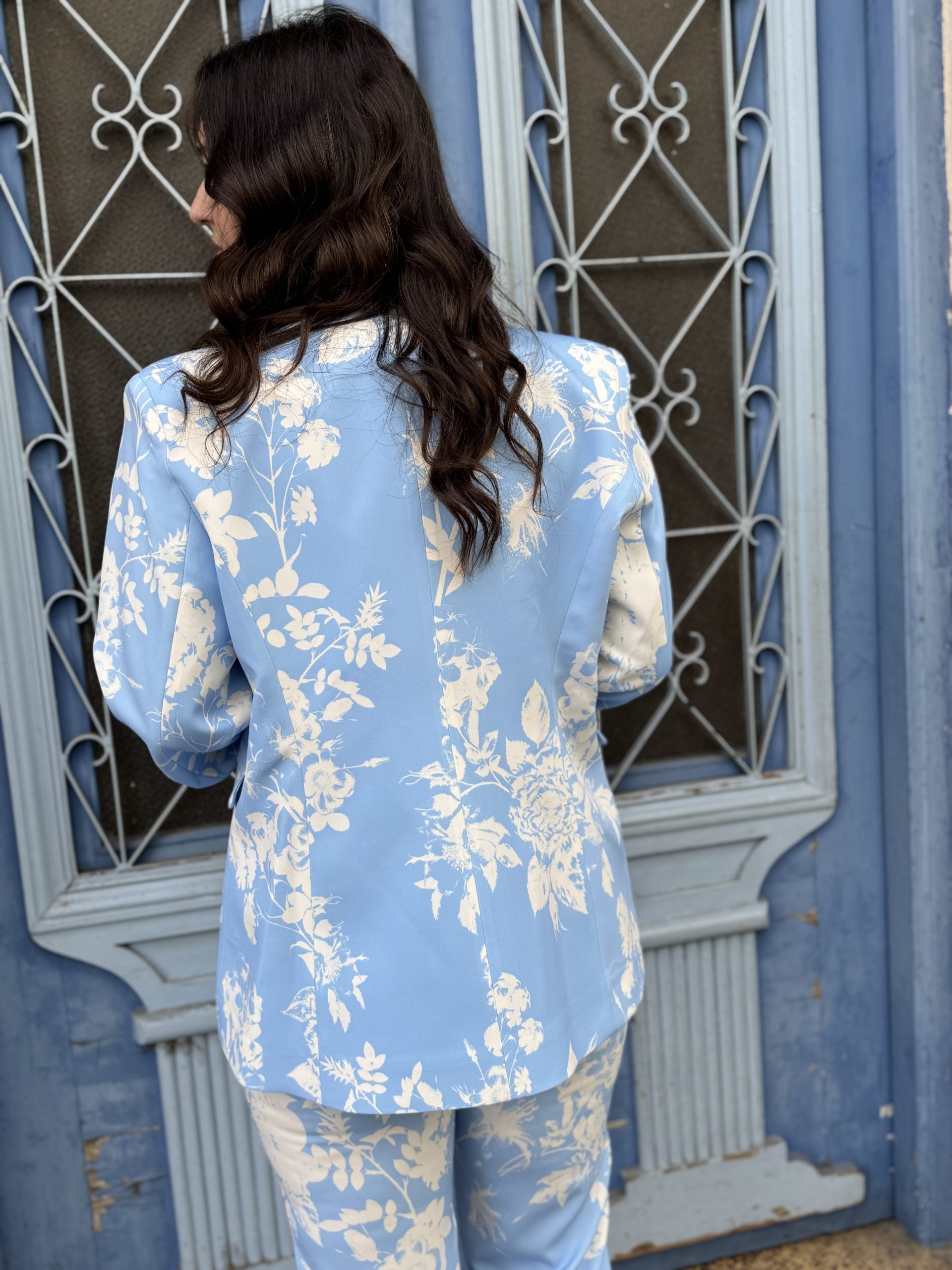 Γαλάζιο Σετ Σακάκι & Παντελόνι με Λευκό Floral Print - Image 4