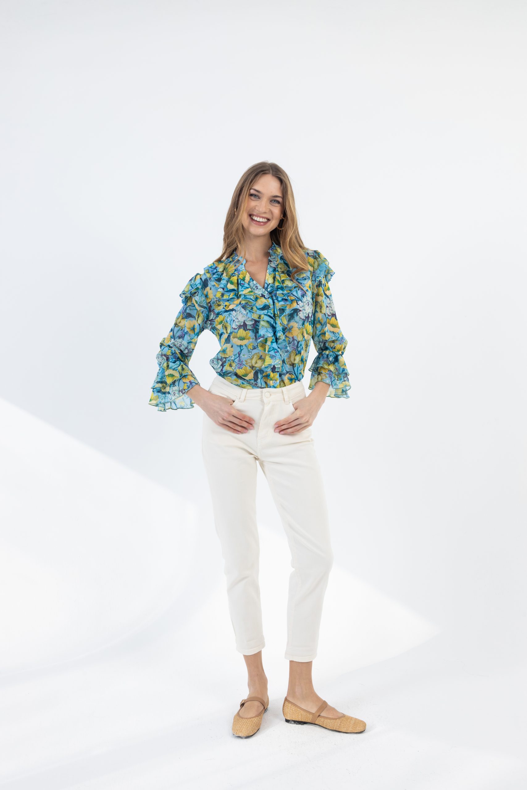 Γυναικείο Παντελόνι Mom Fit με Ίσια Γραμμή και Κουμπί - Image 5