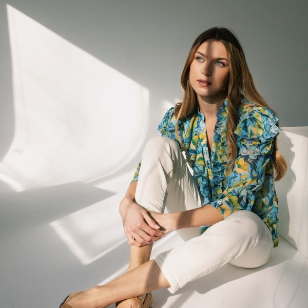 Γυναικείο Παντελόνι Mom Fit με Ίσια Γραμμή και Κουμπί